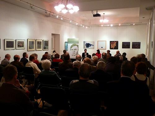 A hallgat&oacute;s&aacute;g