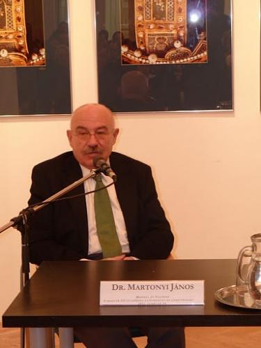 Martonyi J&aacute;nos