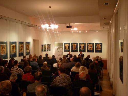 A hallgat&oacute;s&aacute;g